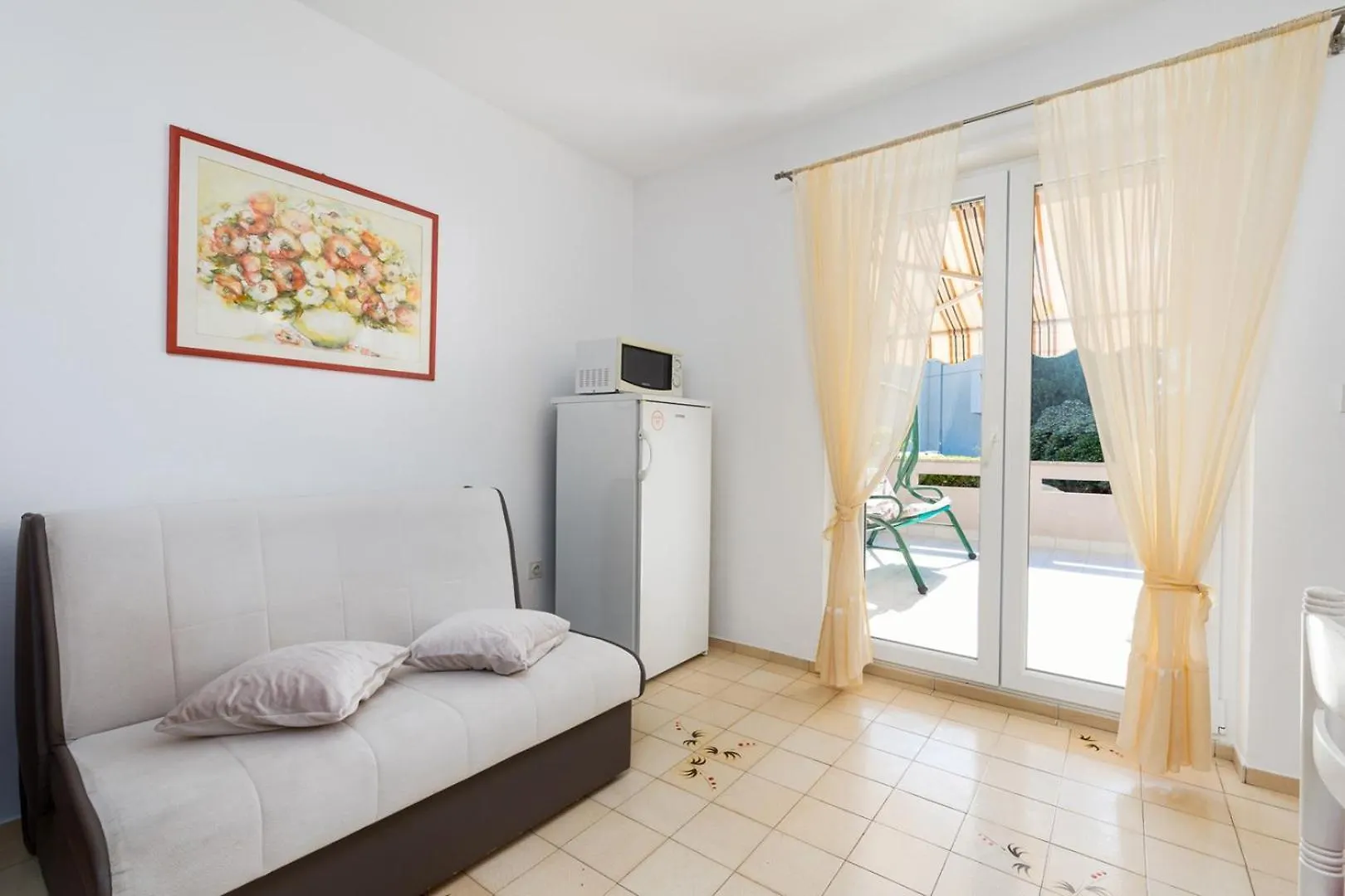 Apartment Ruzica In Punat Croatia